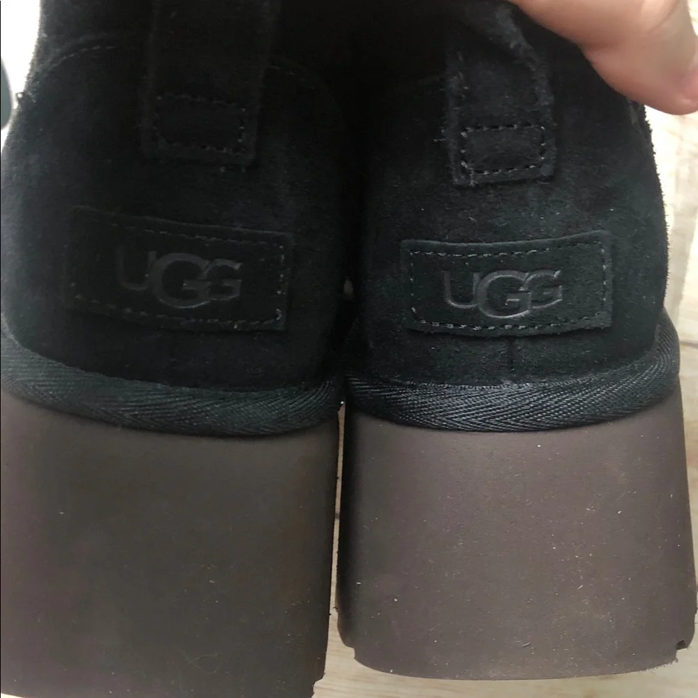 NWOT UGG Women's‎ Classic Ultra Mini New Heights Boots in Black and Brown